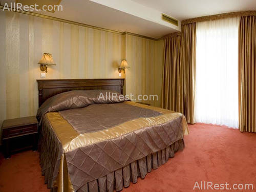 Mistral Hotel 8